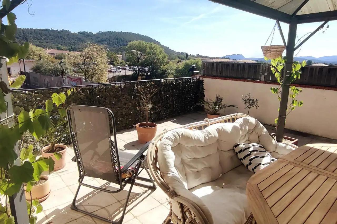 Appartement Provencal Avec Terrasse Dans Le Var Les Arcs-sur-Argens Exterior photo